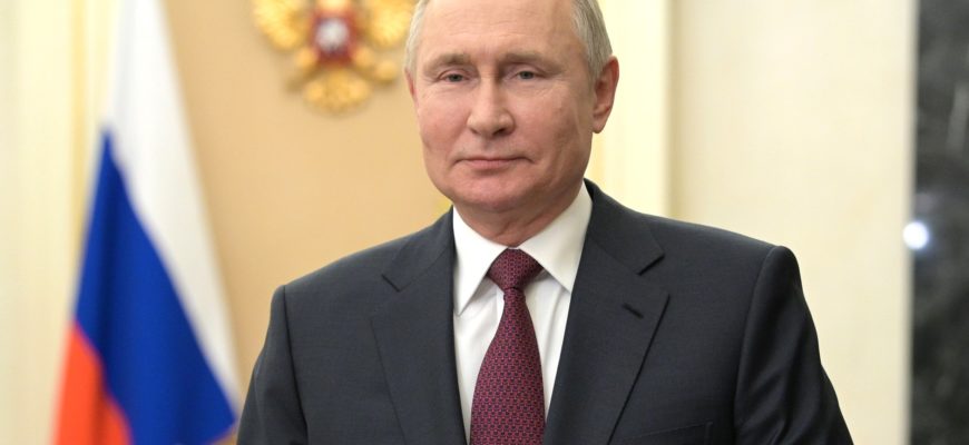 Президент России принимает поздравления