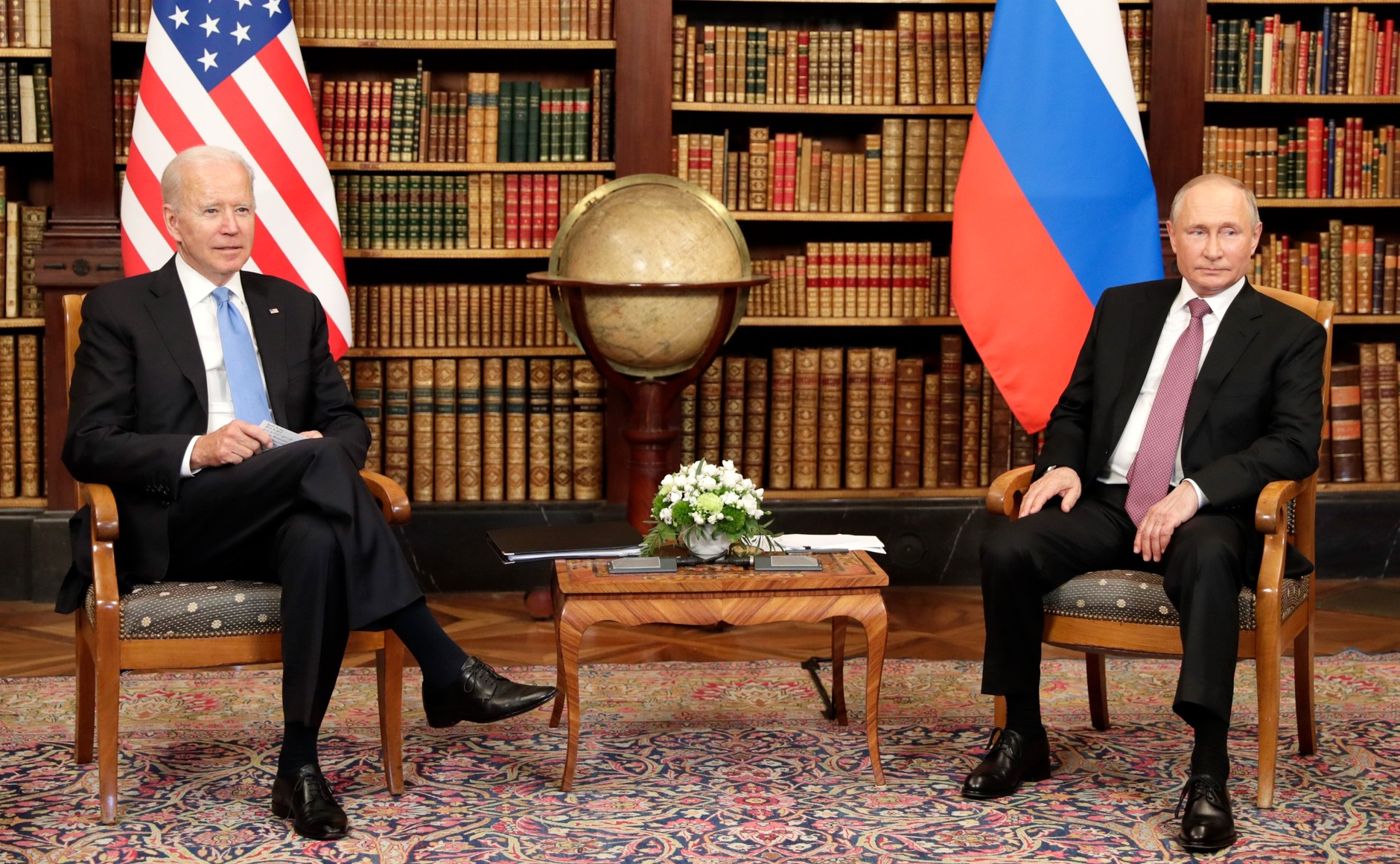 Российско-американские переговоры в узком составе завершились