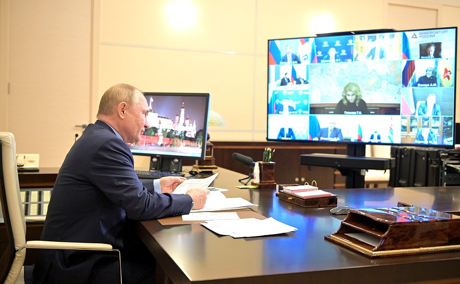 Путин поддержал введение нерабочих дней с 30 октября в России