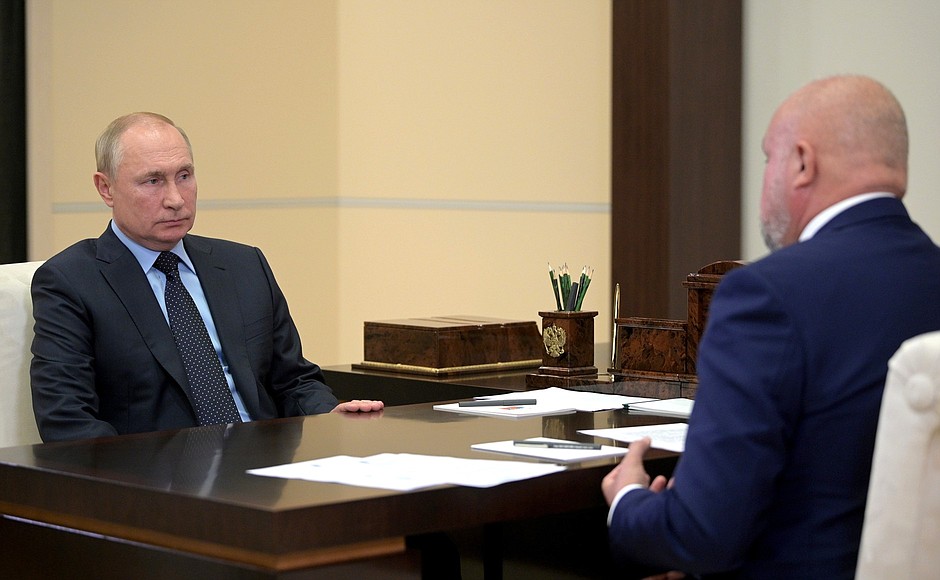 Путин встретился с губернатором Кузбасса