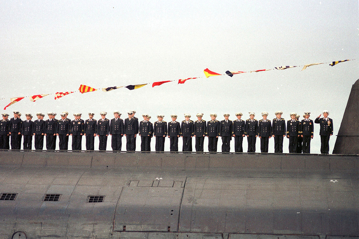 Последнее погружение: в России отмечают День памяти погибших подводников
